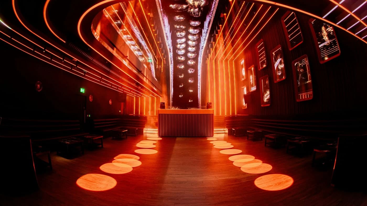 77 London vs Ministry of Sound: Which House Club Suits Your Night?