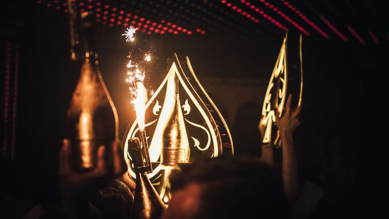 The Beginner's Guide to Clubbing in London: London Club Do’s and Don’ts for First-Timers