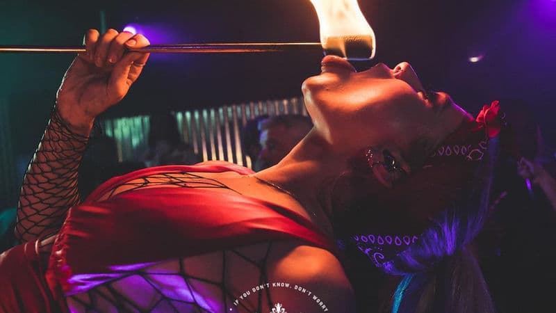 CIRQUE