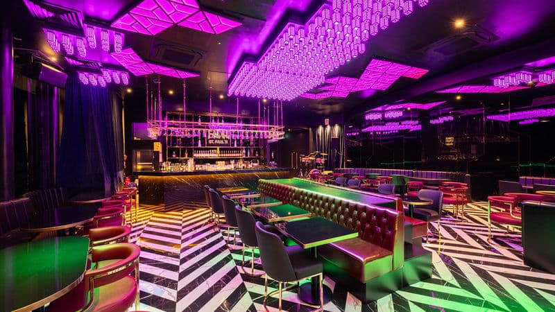 EADN St Paul's: Where London Nights Begin and Never Quite End