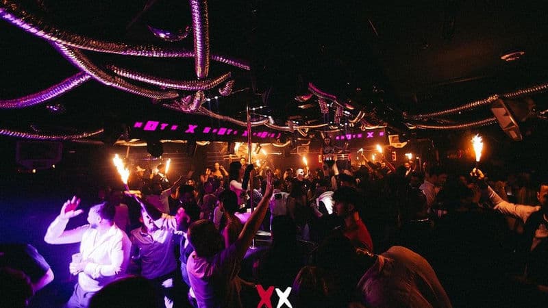 Luxx London Dress Code, Table Prices, Entry Fee, and FAQ