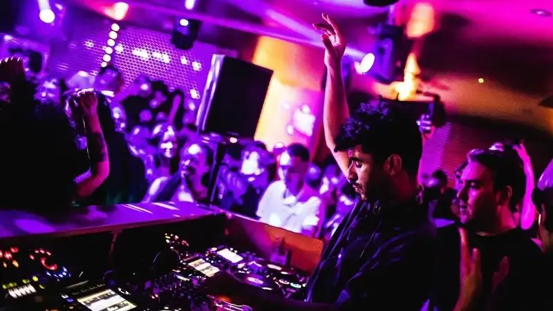 Raffles Chelsea - One of The Oldest Members Only Clubs in Chelsea, London