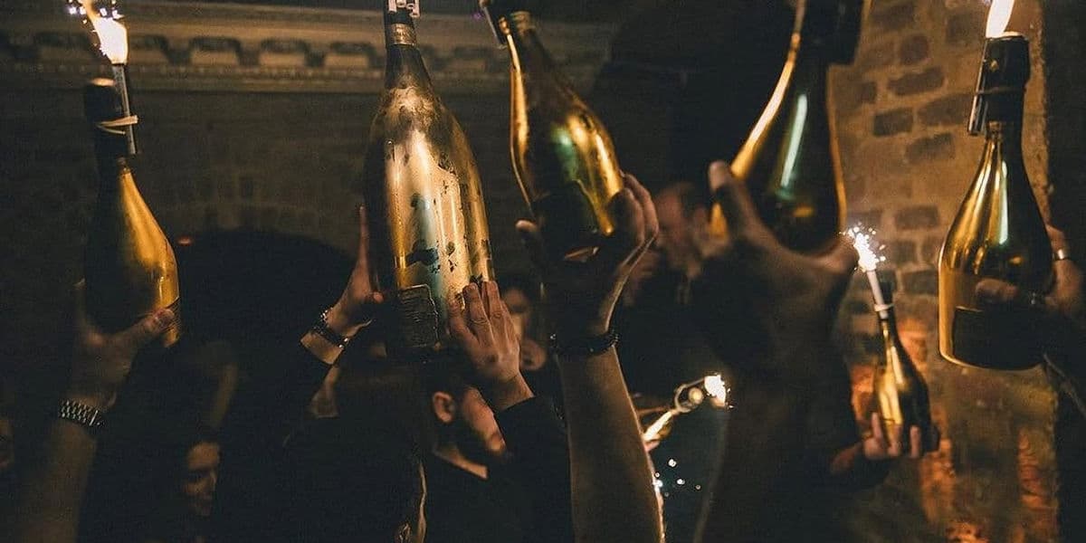 Luna Club London Table Booking