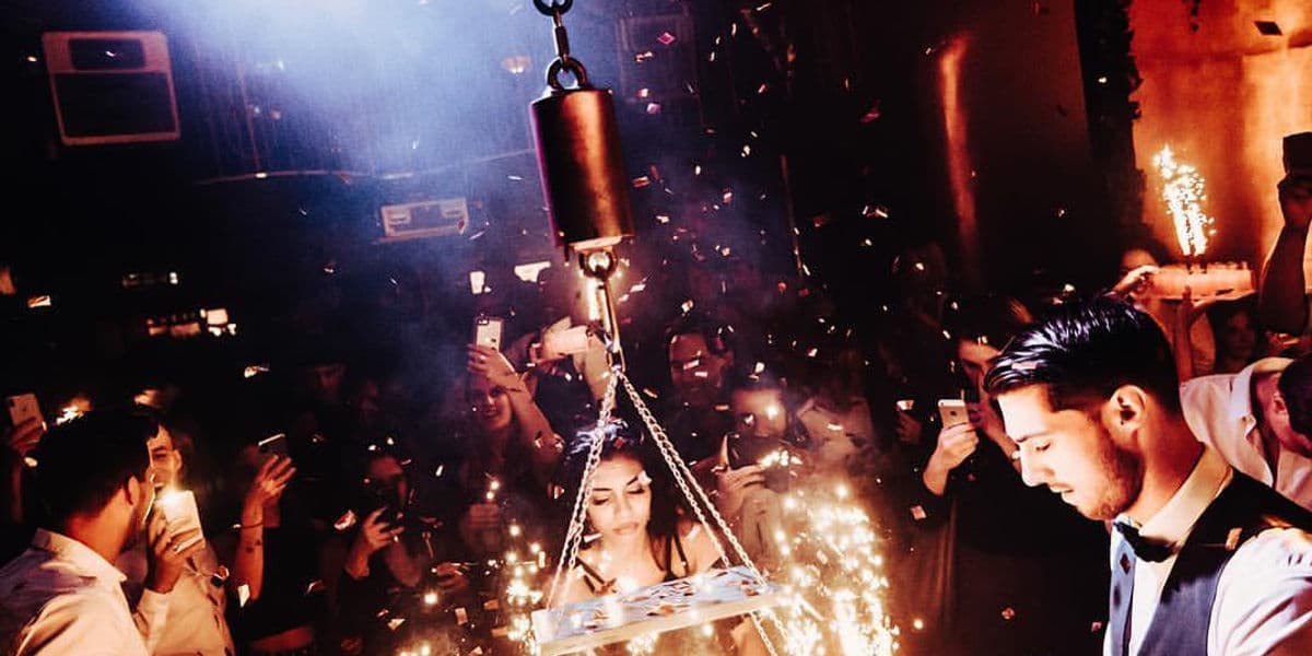 London Reign Table Booking